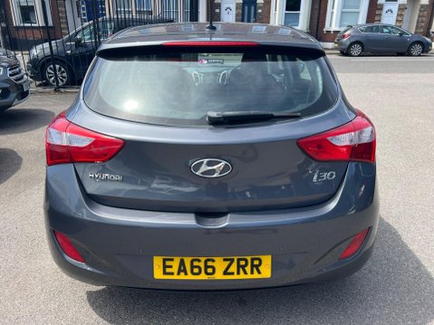 Hyundai i30 1.4 Blue Drive SE Nav Euro 6 (s/s) 5dr 5