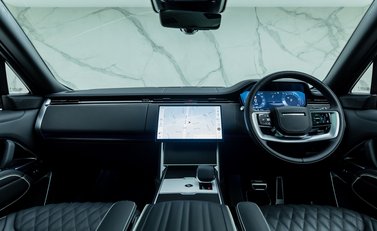 Land Rover Range Rover D350 AUTOBIOGRAPHY OVERFINCH 25