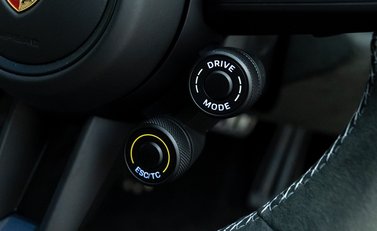 Porsche 911 GT3 RS Weissach (992) 18