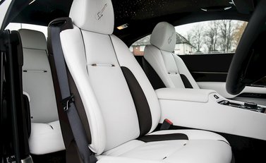 Rolls-Royce Wraith - 'Inspired by British Music' 12