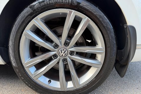 Volkswagen Passat GT TDI BMT 4MOTION DSG - RARE 4X4 -LEATHER -ULEZ COMPLIANT  58