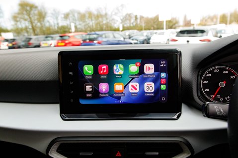 SEAT Arona TSI SE TECHNOLOGY 30