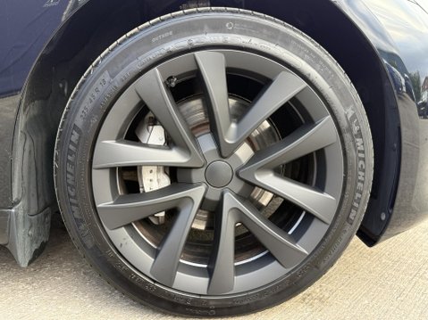 Tesla Model 3 Long Range Saloon 4dr Electric Auto RWD (282 ps) 14