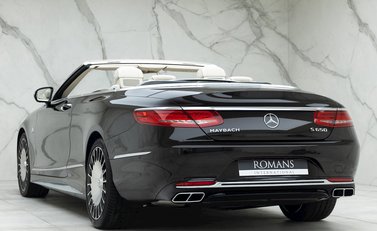 Mercedes-Maybach S650 Cabriolet 4