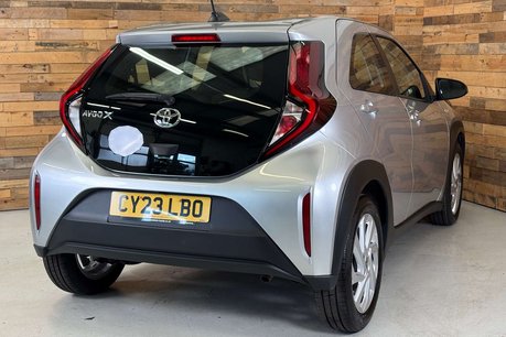 Toyota Aygo X 1.0 VVT-i Pure Hatchback 5dr Petrol Manual Euro 6 (s/s) (72 ps) 6