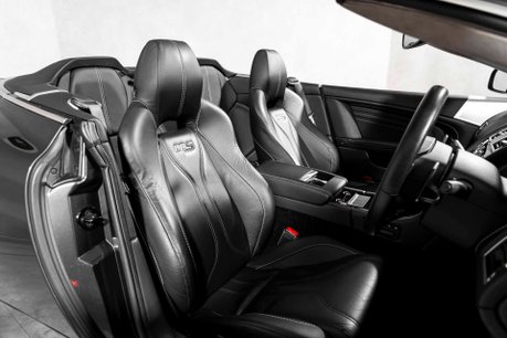 Aston Martin DBS V12 VOLANTE. FULL ASH. CARBON EXT. CERAMIC BRAKES. BANG & OLUFSEN. 20