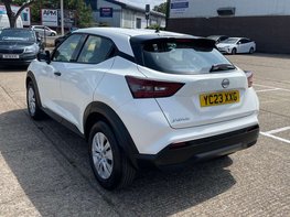 Nissan Juke 1.0 Juke Visia DiG-T 5dr 8