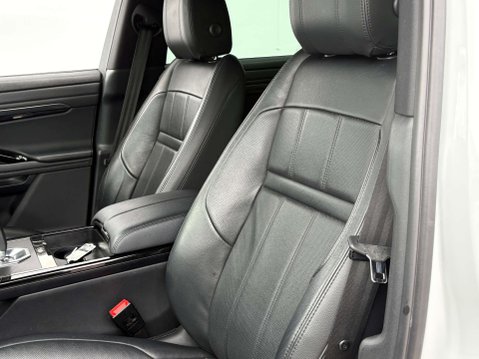 Land Rover Range Rover Evoque 2.0 Range Rover Evoque R-Dynamic S D Auto 4WD 5dr 61
