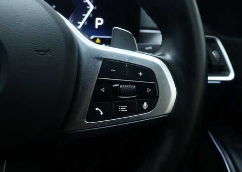 BMW 3 Series 2.0 320i M Sport Saloon 4dr Petrol Auto Euro 6 (s/s) (184 ps) 37