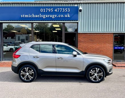 Volvo XC40 2.0 XC40 Inscription Pro T4 Auto 5dr 10