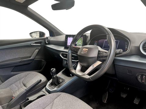 SEAT Arona 1.0 TSI XPERIENCE SUV 5dr Petrol Manual Euro 6 (s/s) (110 ps) 12