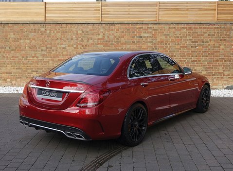 Mercedes-Benz C63 C63 S Saloon 6