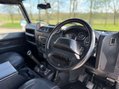 Land Rover Defender 2.2 Defender 90 XS Hard Top TD 4WD 17