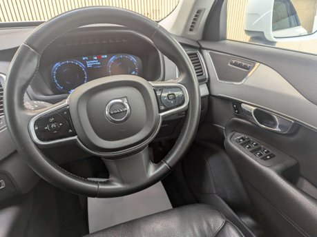 Volvo XC90 2.0 XC90 B5 MHEV AWD Auto 4WD 5dr 58