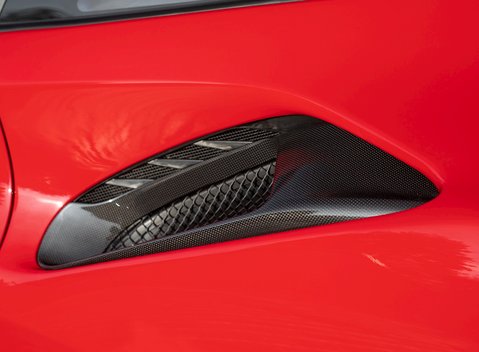 Ferrari 488 Pista 26