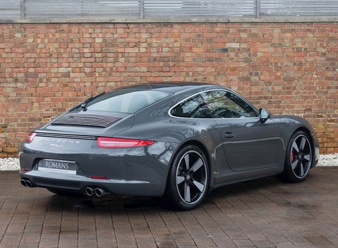 Porsche 911 (991) 50th Anniversary Edition 7