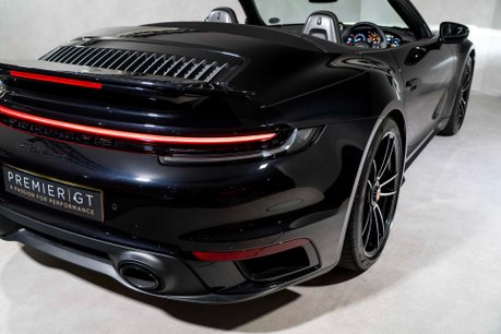 Porsche 911 TURBO S PDK. SPORTS CHRONO. HEATED & VENTILATED SEATS. PCCBS. SPORT EXHAUST 46