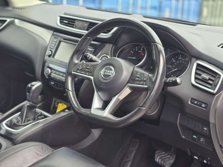 Nissan Qashqai 1.3 DIG-T Tekna SUV 5dr Petrol DCT Auto Euro 6 (s/s) (160 ps) 36
