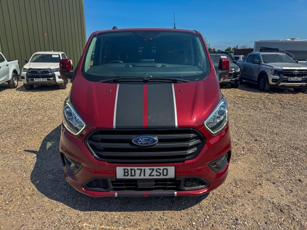 Ford Transit Custom Crew Cab AUTO SWB L1H1 Low Roof Sport 320 Nav Sensors Air Con Alloys EURO 6 4