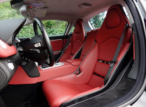 Mercedes-Benz SLR McLaren 32