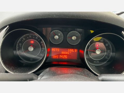Fiat Punto Evo 1.4 Dynamic Hatchback 5dr Petrol Euro 5 (s/s) (77 bhp) 11