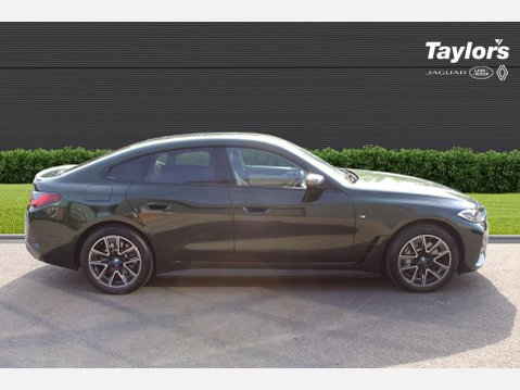 BMW i4 EDRIVE40 M SPORT 8