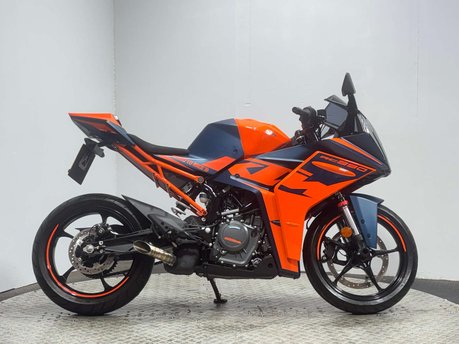 KTM RC 390 2024 1K VERY CLEAN A2 READY SPORTS BIKE 390CC