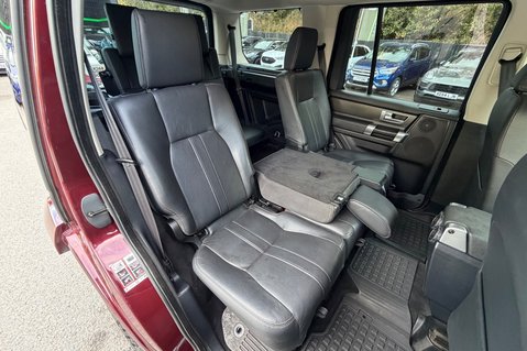 Land Rover Discovery SDV6 SE TECH - 11 SERVICES RECORDED INC CAMBELT CHANGE 31