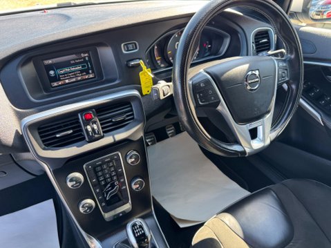 Volvo V40 2.0 T2 R-Design Euro 6 (s/s) 5dr 13