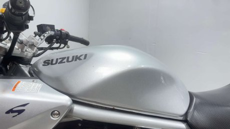 Suzuki Bandit 600 GSF S 2003 39K IDEAL COMMUTER BIKE 600CC A2 RESTRICTABLE 17