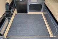 Volkswagen Transporter T6.1 T28 TDI P/V HIGHLINE 15