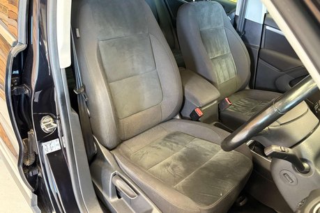 Volkswagen Tiguan 2.0 TDI BlueMotion Tech Match Edition SUV 5dr Diesel Manual 4WD Euro 6 (s/s 41