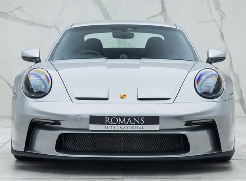 Porsche 911 GT3 TOURING (992) 4