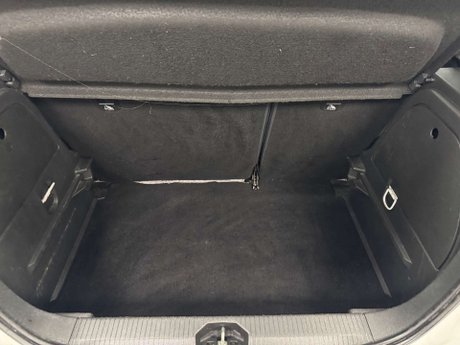 Vauxhall Corsa 1.2 Corsa SE 5dr 28