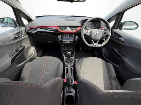 Vauxhall Corsa 1.4 SRi Vx-line Nav Black 5dr 16