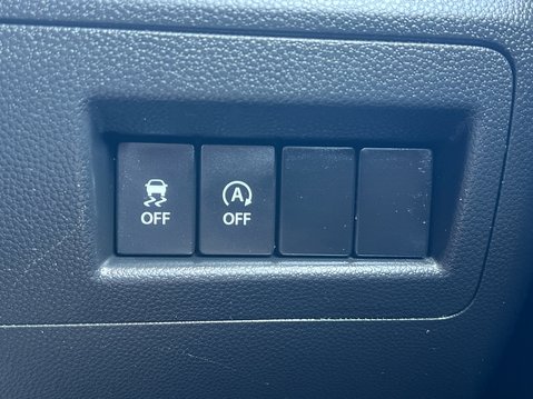 Suzuki Ignis SZ3 DUALJET MHEV 34