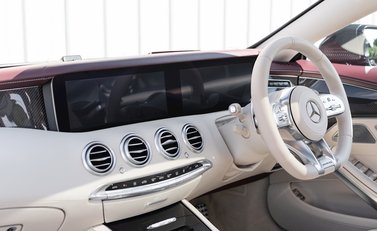 Mercedes-Benz S Class S63 Coupe 17