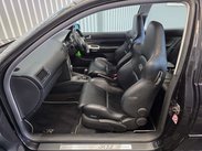 Volkswagen Golf 3.2 R32 Hatchback 3dr Petrol Manual (276 g/km, 240 bhp) 22