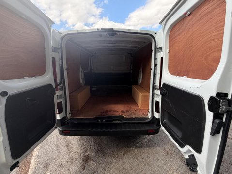 Nissan Primastar DCI TEKNA L1H1 36