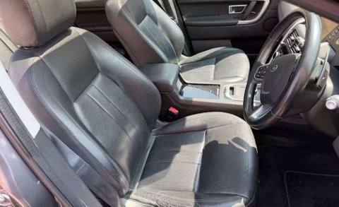 2017 Land Rover Discovery Sport thumbnail 6