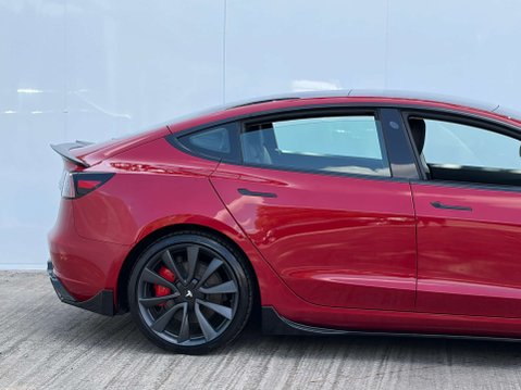Tesla Model 3 Model 3 Performance AWD 4WD 4dr 19