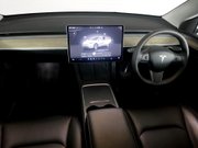 Tesla Model Y (Dual Motor) Long Range SUV 5dr Electric Auto 4WDE (384 bhp) Pan Roof - Sat 17