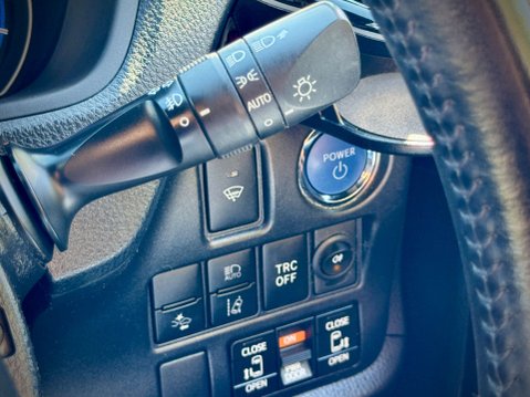 Toyota Voxy Hybrid 7 Seater 45