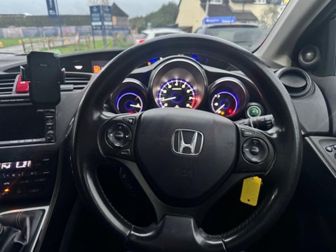 Honda Civic 1.8 i-VTEC EX Euro 5 (s/s) 5dr 10