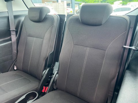 Vauxhall Zafira 1.4i Turbo SRi Euro 6 5dr 27