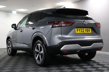 Nissan Qashqai DIG-T N-CONNECTA MHEV 15