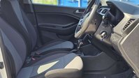 Hyundai i20 1.4 SE Hatchback 5dr Petrol Auto Euro 6 (100 ps) 16