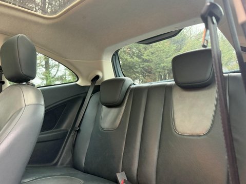 Ford Ka 1.2 Titanium Euro 5 3dr 10