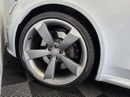 Audi RS4 4.2 FSI V8 Estate 5dr Petrol S Tronic quattro Euro 5 (450 ps) 28