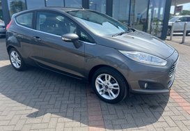 Ford Fiesta 1.25 ZETEC 5